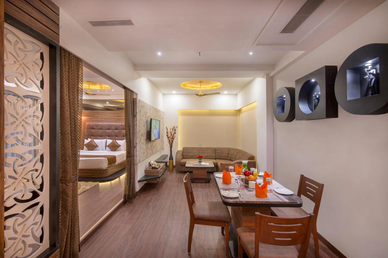 Lords Eco Inn Morbi Екстериор снимка