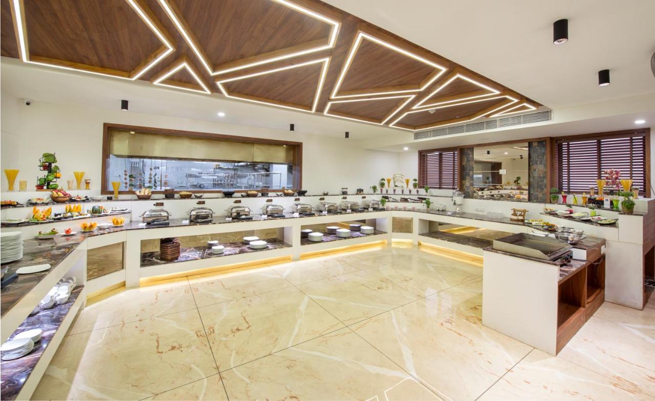 Lords Eco Inn Morbi Екстериор снимка